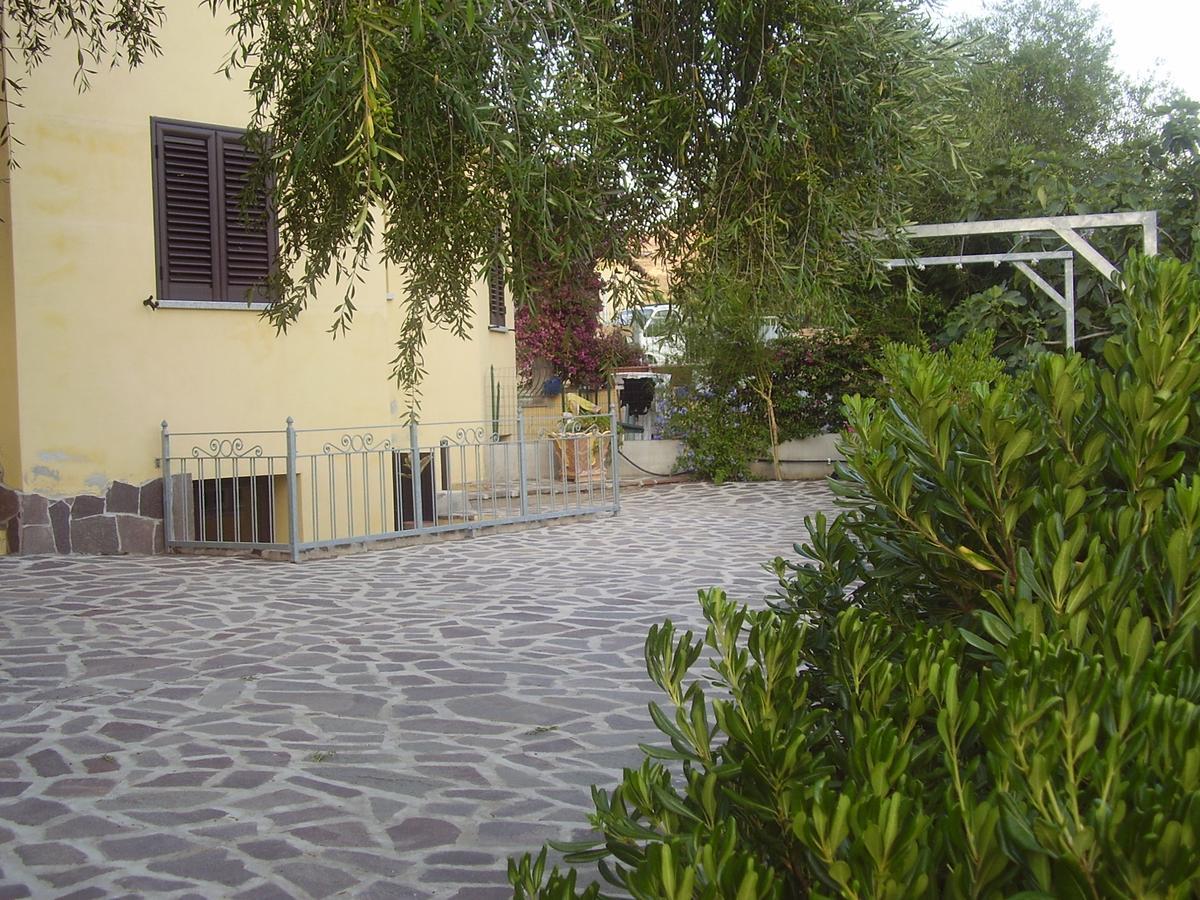 Villa Dettori San Teodoro  Zewnętrze zdjęcie