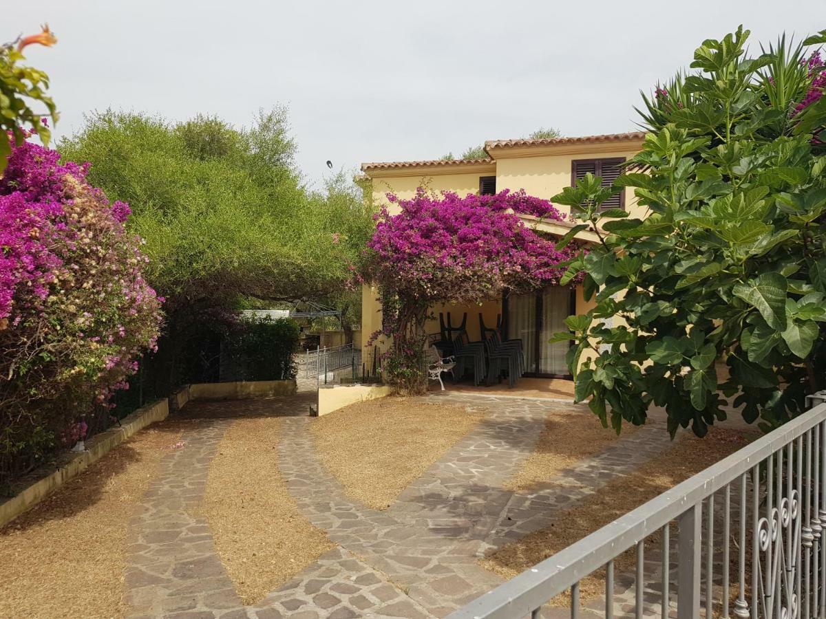 Villa Dettori San Teodoro  Zewnętrze zdjęcie